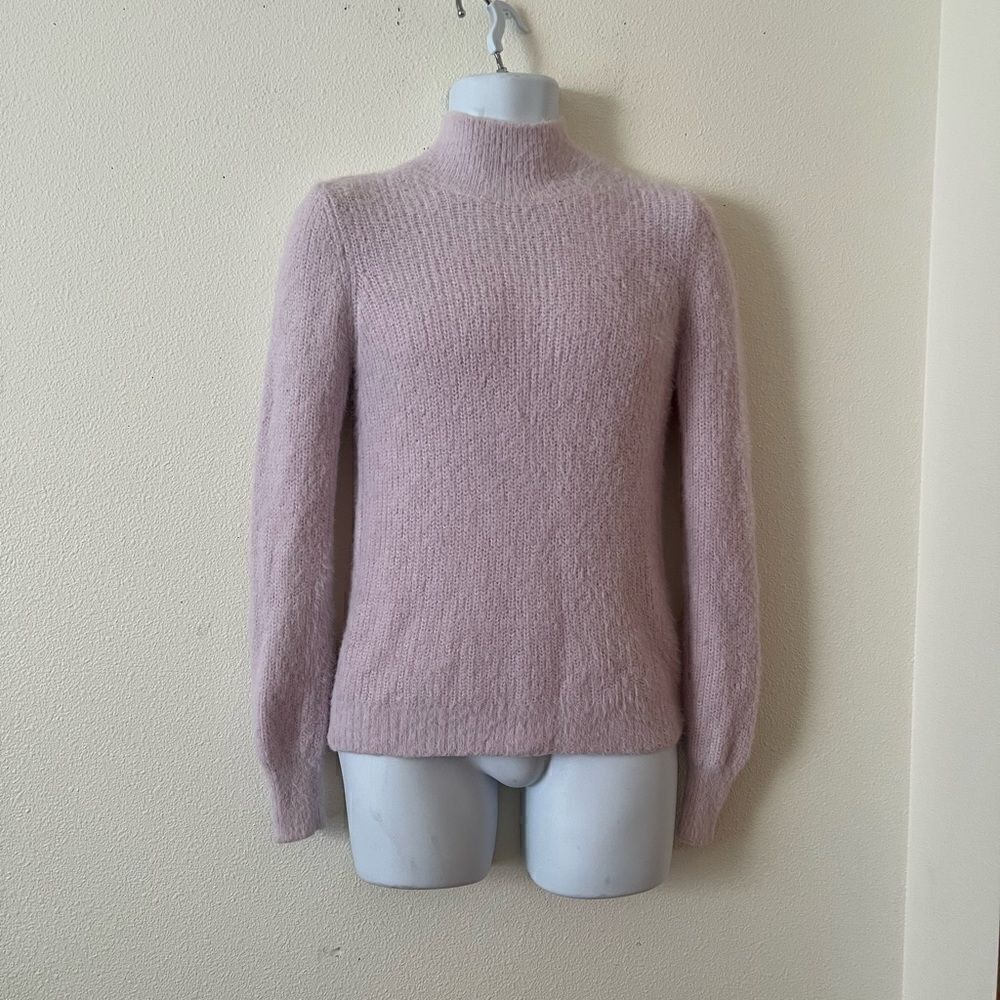Marled Reunited marled purple fuzzy mock neck , puff / ballon sleeve sweatеr M
